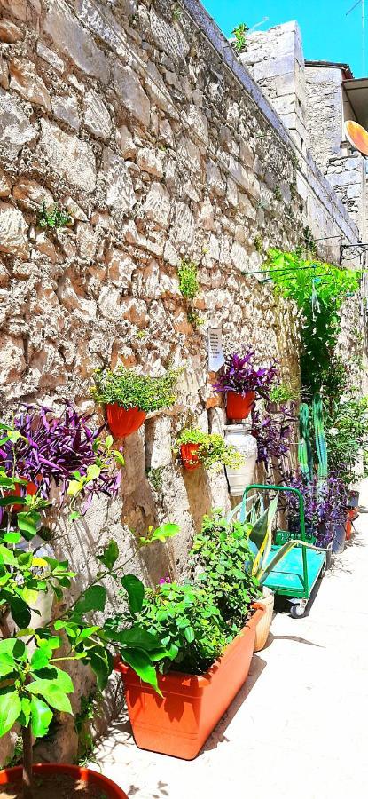 Asfodelo Appartement Ragusa Buitenkant foto