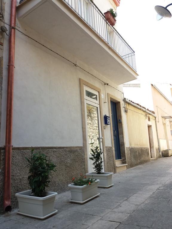 Asfodelo Appartement Ragusa Buitenkant foto